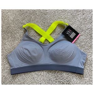 Victoria’s Secret medium support sports bra
